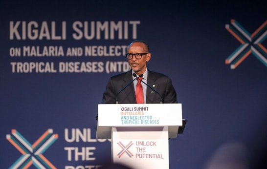 Paul-Kagame-President-of-the-Republic-of-Rwanda-1000x666